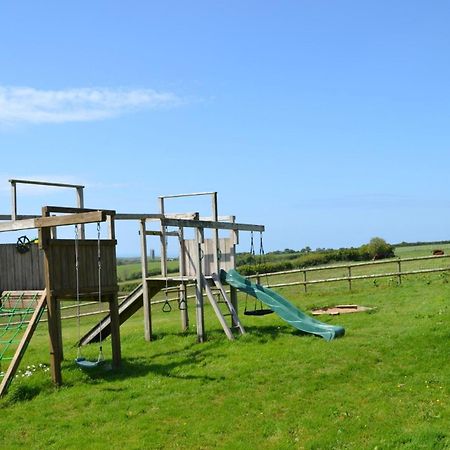 The Stables Villa Hartland Exterior foto
